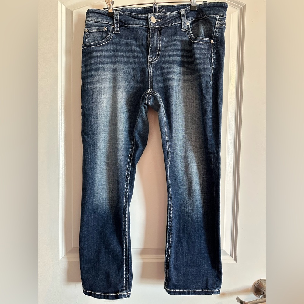 Daytrip Virgo Women's Dark Blue Ankle Jeans